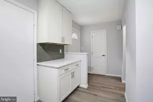 4757 Summertime Dr, Oxon Hill, MD 20745 - Photo 7