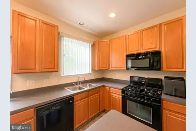 528 Garrett A Morgan Boulevard, Hyattsville, MD 20785 - Photo 11