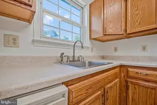 9506 48th Ave, College Park, MD 20740 - Photo 11