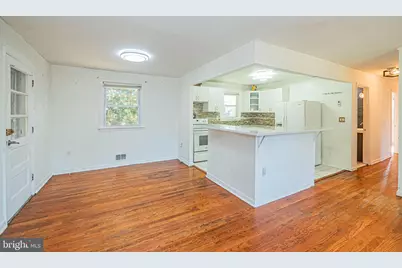6705 Crafton Lane, Clinton, MD 20735 - Photo 5