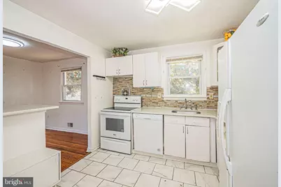 6705 Crafton Lane, Clinton, MD 20735 - Photo 7