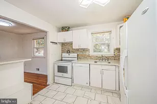 6705 Crafton Ln, Clinton, MD 20735 - Photo 7