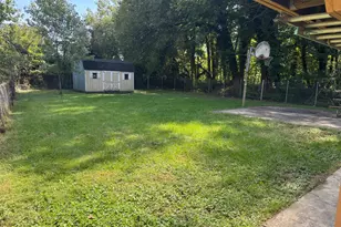 9201 51st Ave, College Park, MD 20740 - Photo 17