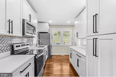 [Address not provided], Temple Hills, MD 20748 - Photo 9