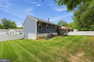 1709 Dennis Ct, District Heights, MD 20747 - Photo 37