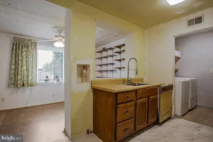 8104 Riggs Rd, Hyattsville, MD 20783 - Photo 19