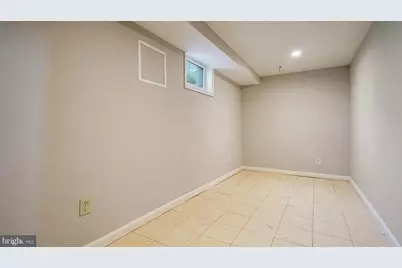 7928 Riggs Road, Hyattsville, MD 20783 - Photo 9