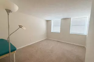 1856 Dutch Village Dr, Landover, MD 20785 - Photo 9