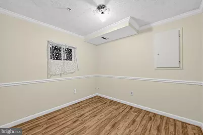 9223 E Gary Lane E, Upper Marlboro, MD 20774 - Photo 19