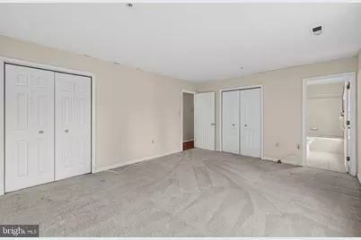 9223 E Gary Lane E, Upper Marlboro, MD 20774 - Photo 33