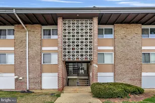 561 Wilson Bridge Dr, Oxon Hill, MD 20745 - Photo 1