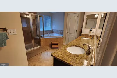2810 Winterbourne Drive, Upper Marlboro, MD 20774 - Photo 13