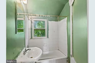 5300 59th Avenue, Riverdale, MD 20737 - Photo 13