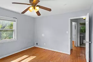 5300 59th Ave, Riverdale, MD 20737 - Photo 9