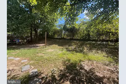 2013 Van Buren Street, Hyattsville, MD 20782 - Photo 11