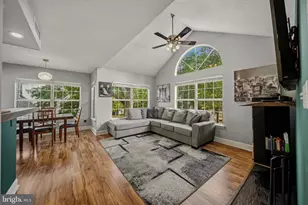 14039 Vista Dr, Laurel, MD 20707 - Photo 5