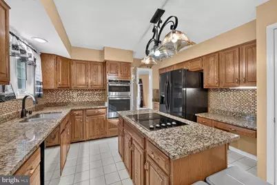 7407 Lake Glen, Glenn Dale, MD 20769 - Photo 9