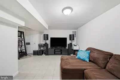 7233 Marywood Street, Hyattsville, MD 20784 - Photo 37