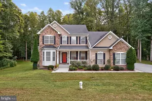 8100 Hollow Tree Ln, Upper Marlboro, MD 20772 - Photo 1