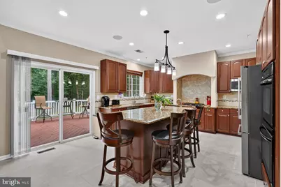 8100 Hollow Tree Lane, Upper Marlboro, MD 20772 - Photo 17