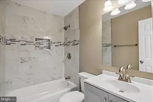5503 Rollins Ln, Capitol Heights, MD 20743 - Photo 15
