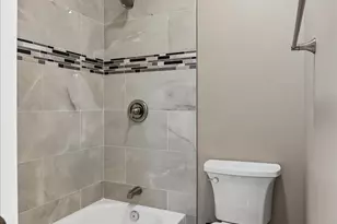 5503 Rollins Ln, Capitol Heights, MD 20743 - Photo 21
