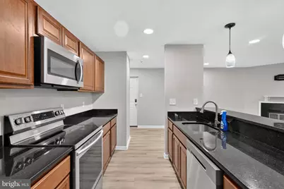 2071 Alice Avenue #203, Oxon Hill, MD 20745 - Photo 5