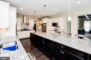 9405 Pirouette Ct, Upper Marlboro, MD 20772 - Photo 31