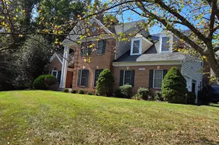 12513 Woodbridge Ct, Bowie, MD 20721 - Photo 5