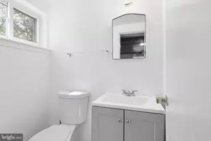 6817 Calverton Dr, Hyattsville, MD 20782 - Photo 39