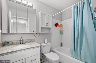 7105 Ora Glen Ct, Greenbelt, MD 20770 - Photo 11