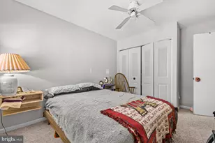 7105 Ora Glen Ct, Greenbelt, MD 20770 - Photo 9