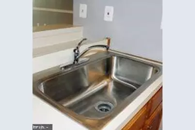 5834 N Holly Springs Drive #2, Capitol Heights, MD 20743 - Photo 9