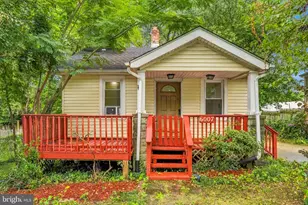 6007 38th Pl, Hyattsville, MD 20782 - Photo 1