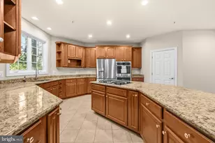 12334 Lanham Severn Rd, Bowie, MD 20720 - Photo 9