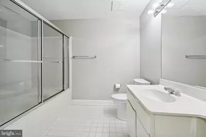6520 Lake Park Drive #301, Greenbelt, MD 20770 - Photo 15