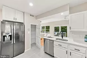 7611 Chestnut Ave, Bowie, MD 20715 - Photo 15