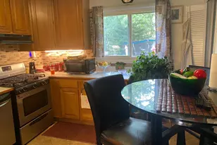 6804 Emerson St, Riverdale, MD 20737 - Photo 3