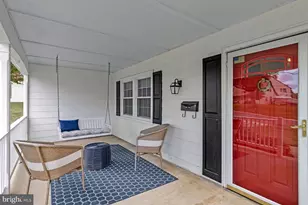 12105 Reardon Ln, Bowie, MD 20715 - Photo 3