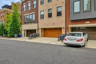 518 Harborview Dr, Oxon Hill, MD 20745 - Photo 31
