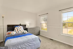 9400 Fox Run Dr, Clinton, MD 20735 - Photo 11