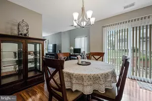 4905 Marlborough Grove, Upper Marlboro, MD 20772 - Photo 9