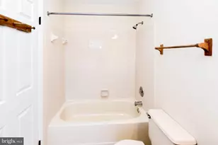 2102 Crepe Ct, Bowie, MD 20721 - Photo 17