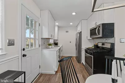 819 Maury Avenue, Oxon Hill, MD 20745 - Photo 11