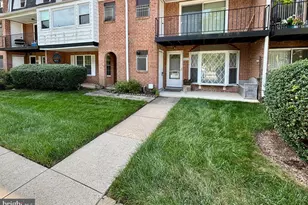 8042 Lakecrest Dr, Greenbelt, MD 20770 - Photo 1