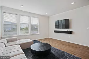 4807 Vista Green Ln, Lanham, MD 20706 - Photo 15