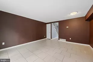 1731 Village Green Dr, Hyattsville, MD 20785 - Photo 7