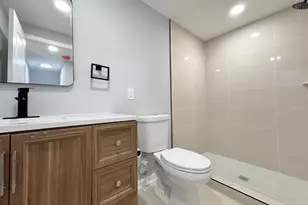 3106 Walters Ln, District Heights, MD 20747 - Photo 13