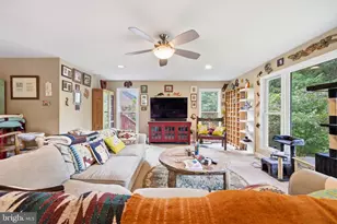 4009 Tennyson Rd, Hyattsville, MD 20782 - Photo 13