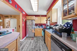 4009 Tennyson Rd, Hyattsville, MD 20782 - Photo 11
